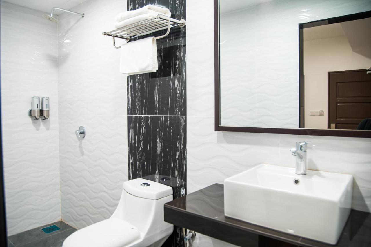 Shuang Ling Inn Miri Ngoại thất bức ảnh